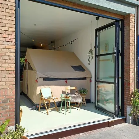 Апартаменты 75m2 Indoor Glamping Scheveningen *